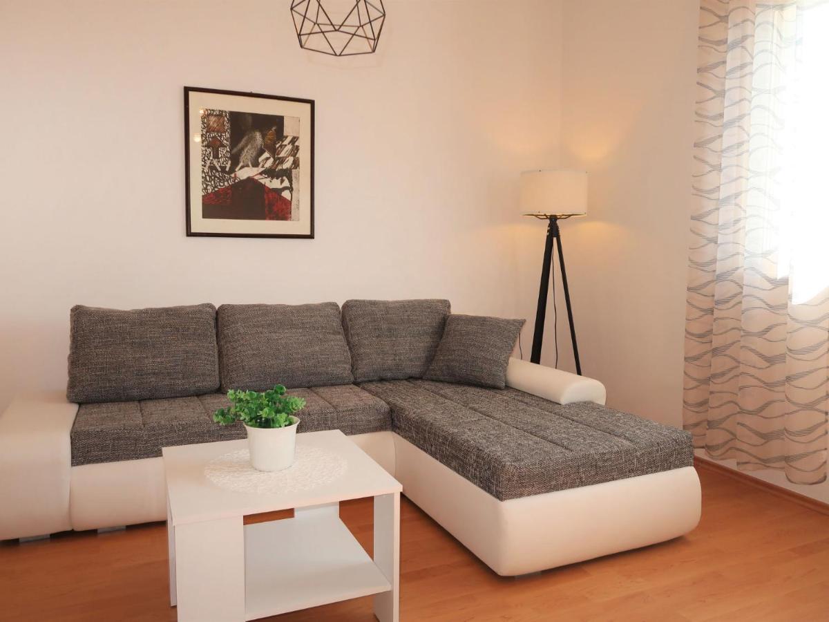 Apartment Katarina - Rac173 라벡 외부 사진